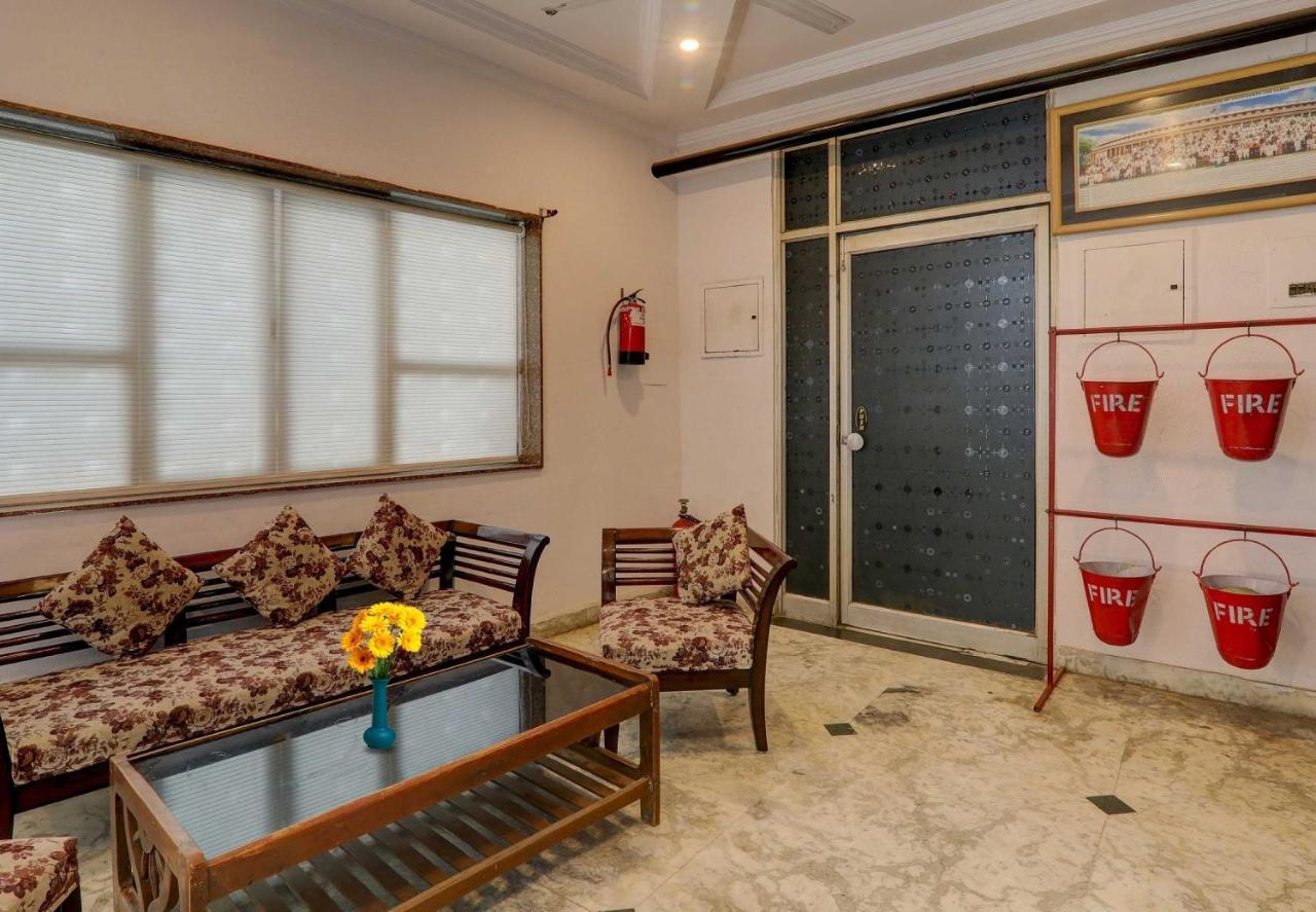Collection O Premier Near Hazratganj 호텔 러크나우 외부 사진